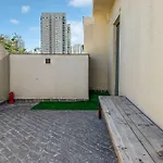 Espacoso Apartamento Com Churrasqueira Expo Imig